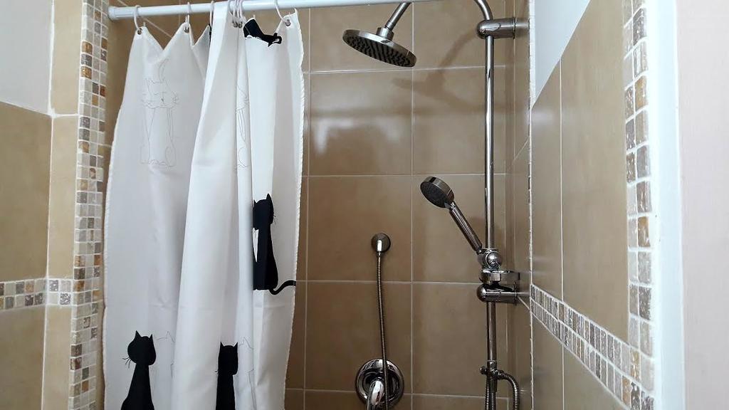 بيت ضيافة - لوسانيل أراد المظهر الخارجي الصورة